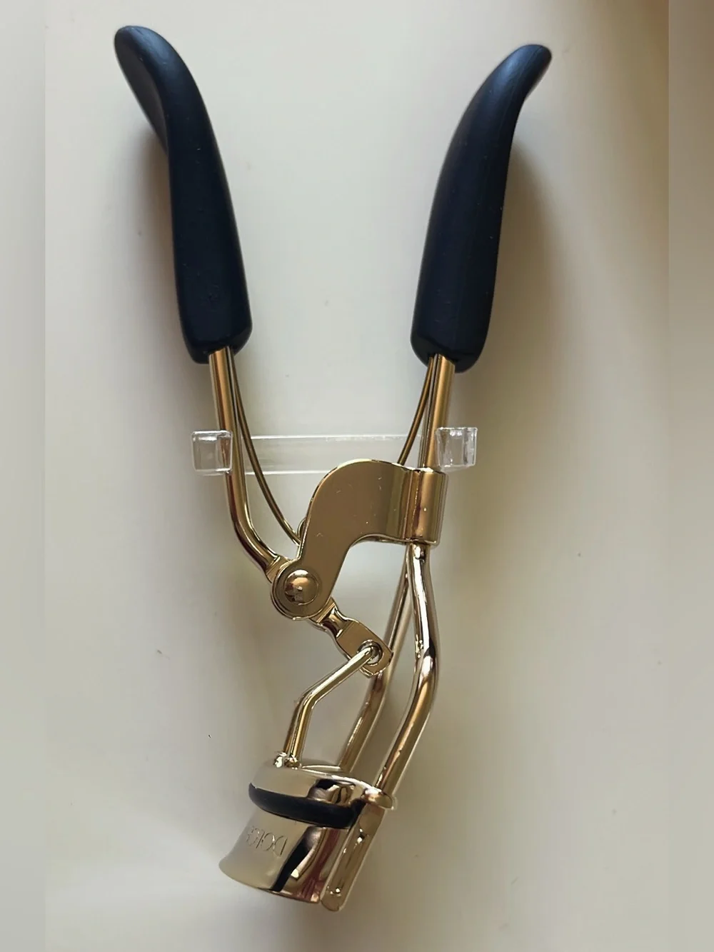 Dolce & Gabbana Gold Eyelash Curler with Black Handles